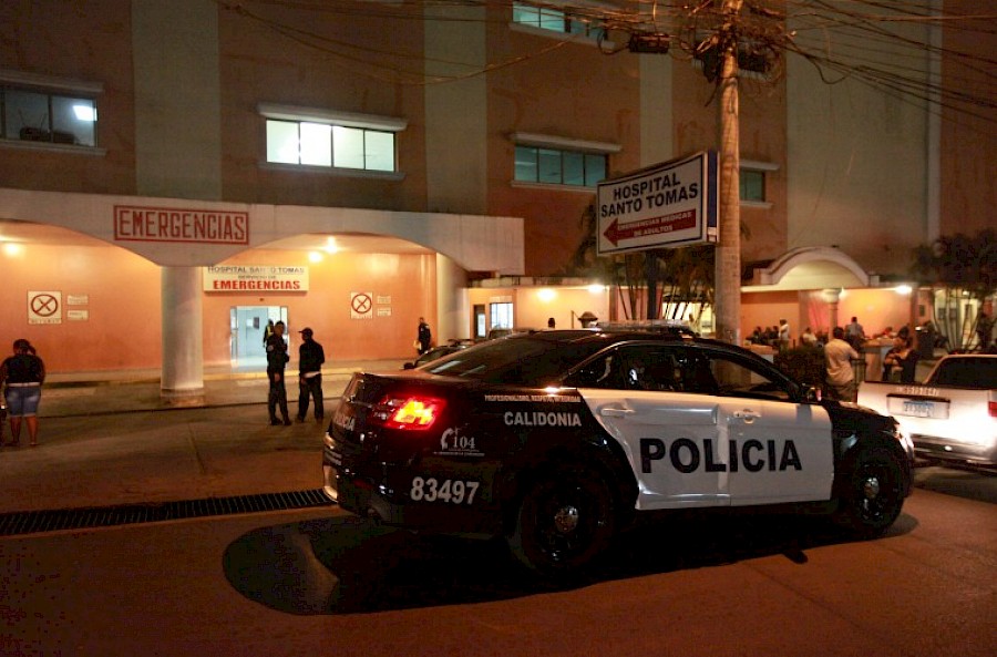 Joven es herido de gravedad en asalto a un busito en San Miguelito