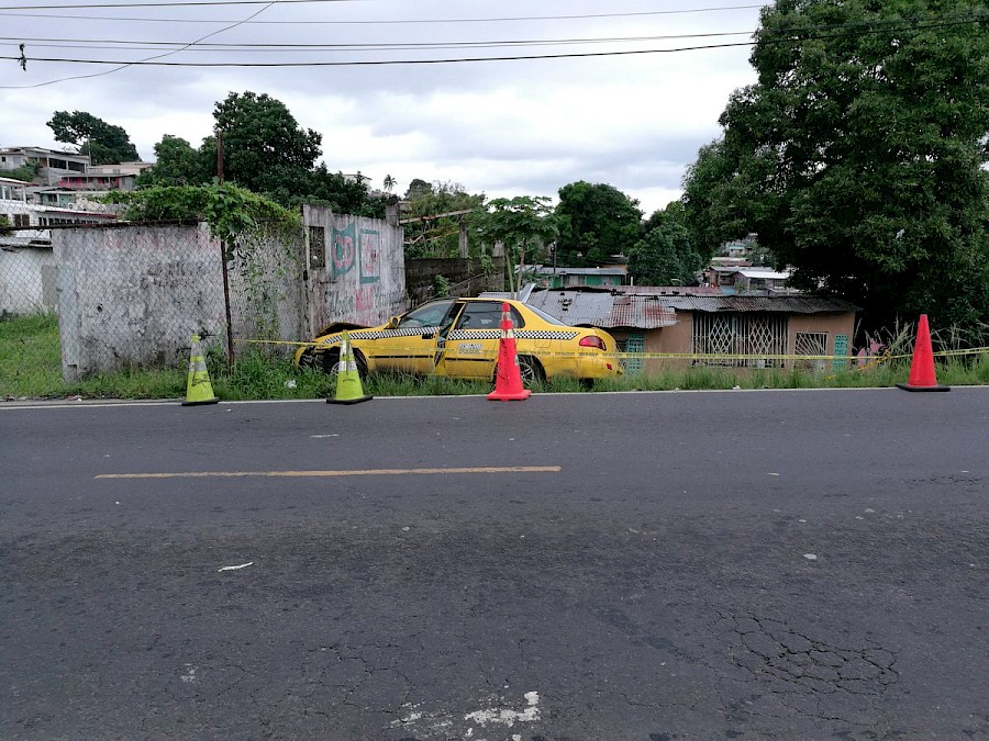 Conductor de taxi fallece en accidente en San Miguelito