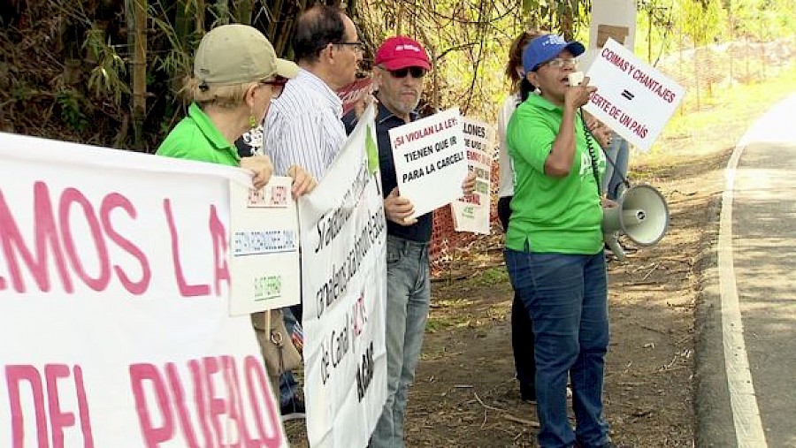 Protestan por el ambiente, piden alto a proyecto vial de la carretera Omar Torrijos