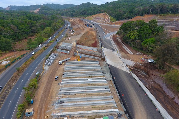 Ampliación a 8 carriles de la vía puente de Las Américas- Arraiján presenta un 32.99% de avance