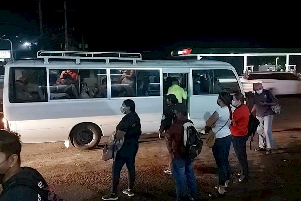 Transportistas paralizan el servicio, miles de afectados en Panamá Oeste