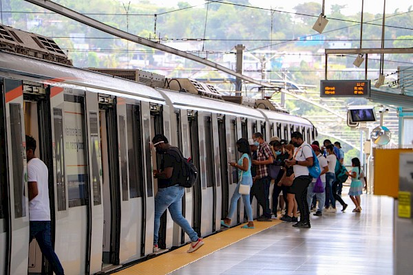 Metro realiza ajustes en el horario de operación, de lunes a viernes el servicio iniciará desde las 4:30 a.m.