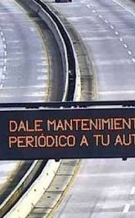 Luminaria en la autopista de Colón