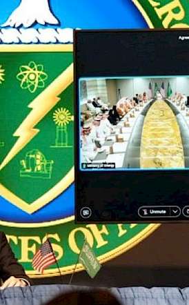 EE.UU. y Arabia Saudita firman acuerdo nuclear