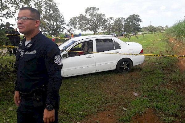 Conductor muere tras chocar su vehículo contra un árbol en el área cañera de Santiago de Veraguas