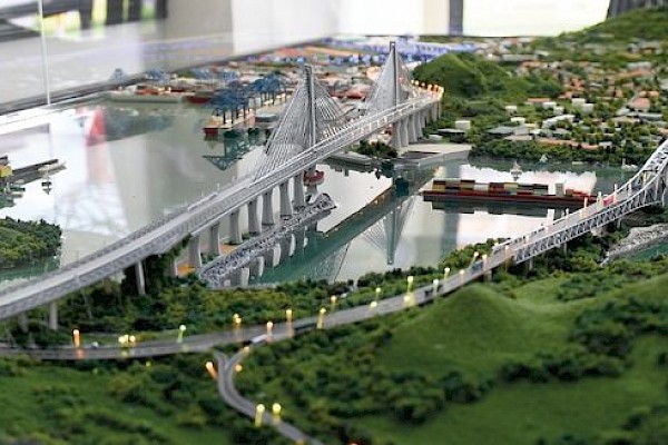 Firman contrato para Cuarto Puente sobre el Canal de Panamá 
