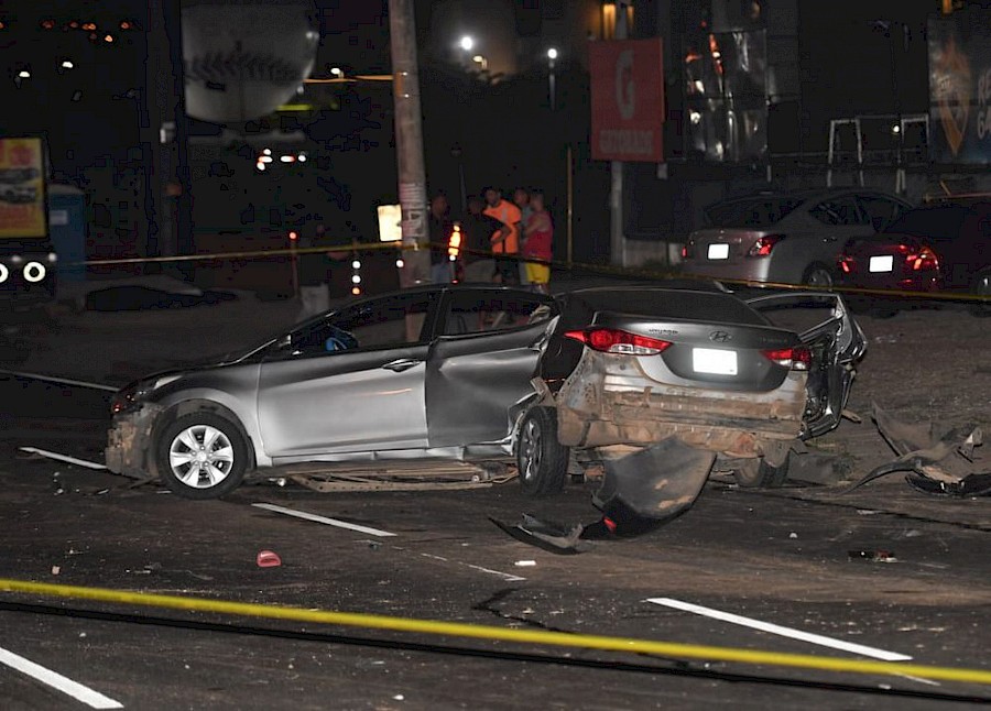 Jóvenes involucrados en fatal accidente en la avenida Domingo Díaz