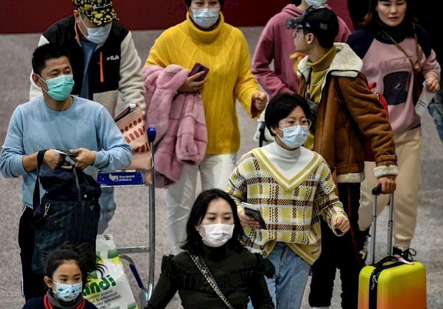 Coronavirus: Cómo mantener limpio tu lugar de trabajo, y mantenerte sano, durante el brote