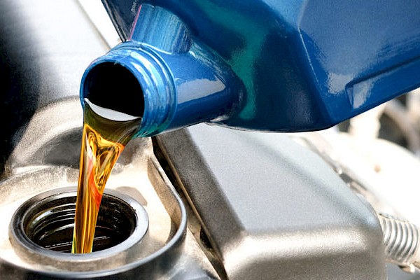 Precios de venta del combustible continúan a la baja