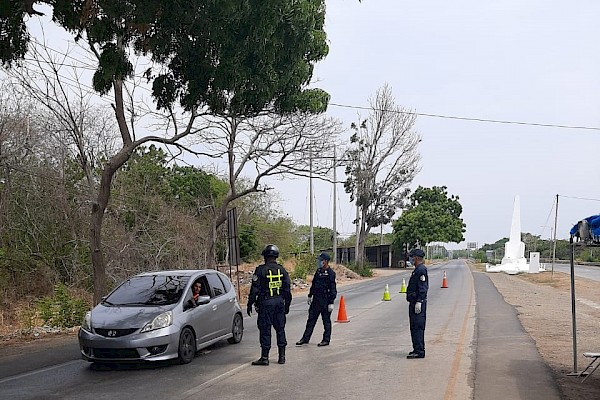 Retirarán licencia por tres meses a conductores que violen la cuarentena