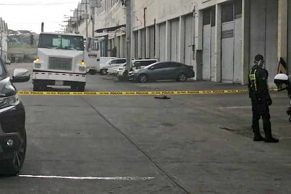 Mujer muere atropellada en la Zona Libre de Colón