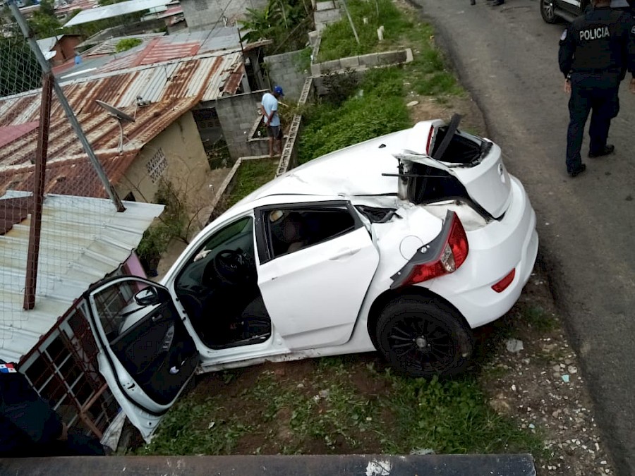 SPI investiga a una unidad supuestamente involucrada en accidente de tránsito