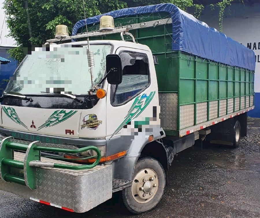 Un detenido por transportar sustancia ilícita en un camión