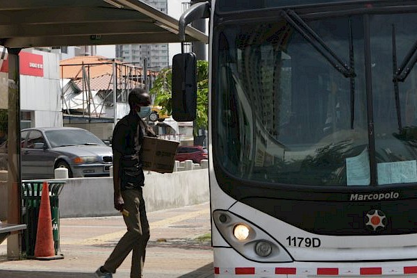 Presentan propuesta de carril exclusivo para Metrobus en la Vía España