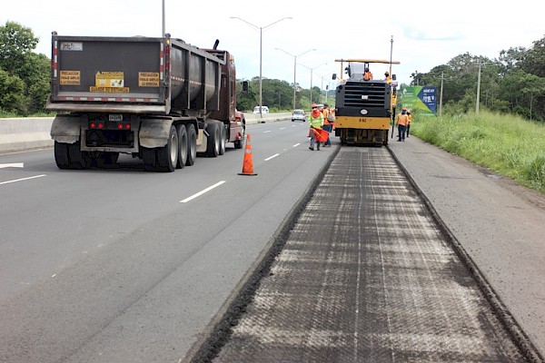 Trabajos de rehabilitación de la Autopista Arraiján-La Chorrera deben culminar en febrero de 2021