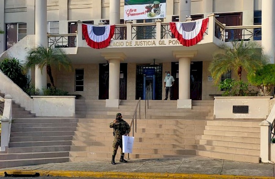 Hombre que protestó frente a la CSJ fue dado de baja del Senafront por deserción