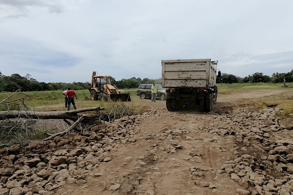 Se construye muro de contención en un sector del río Chiriquí Viejo en Nuevo México de Alanje