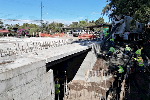 Un sustancial avance de un 78. 73 por ciento reporta el MOP en la rehabilitación del proyecto CPA- Concepción a Volcán