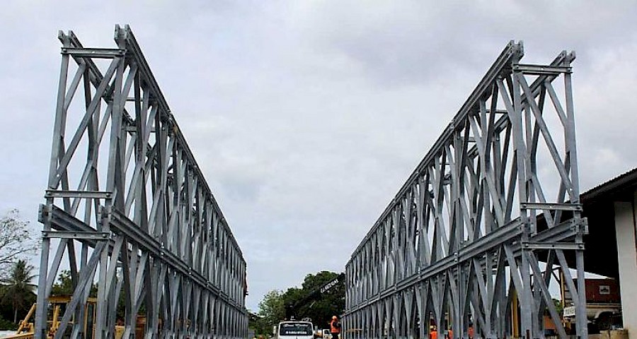 Residentes de Colinas del Este en Pedregal contarán con puente vehicular