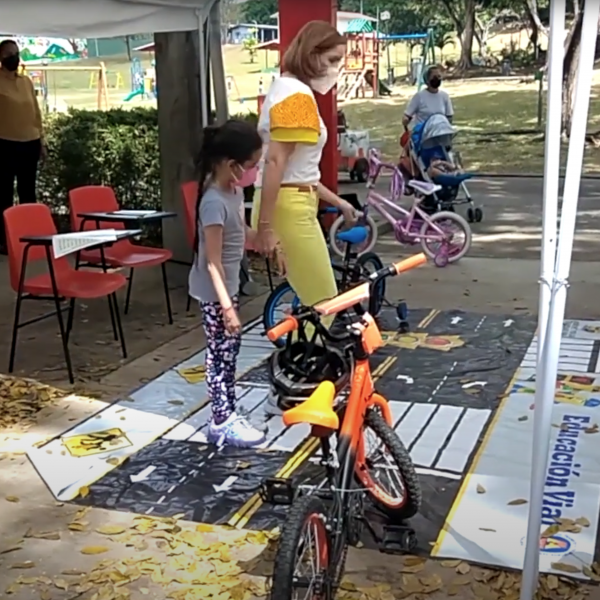 Ciclovía en el Parque Omar: Educación y diversión de la mano