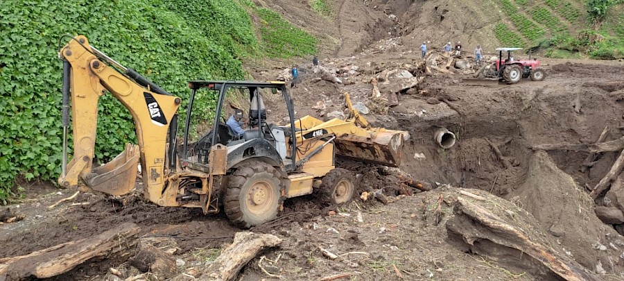 MOP inicia trabajos de limpieza y despeje de vías en Tierras Altas