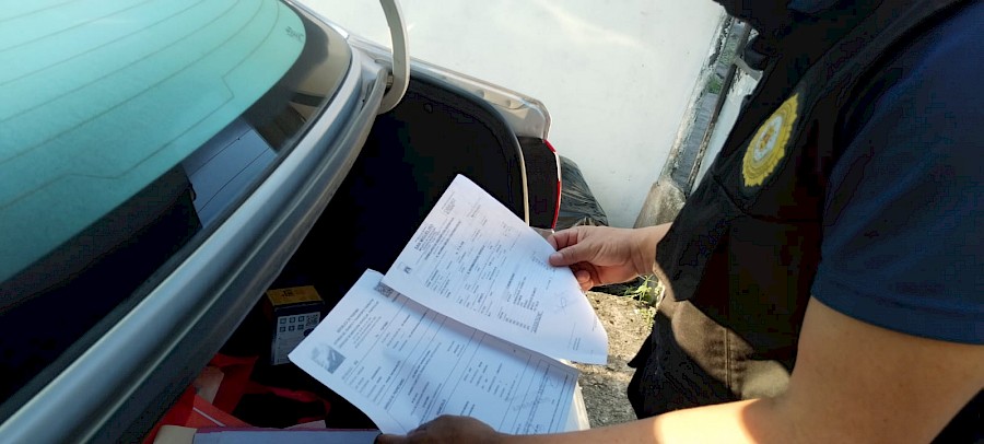 Tras operación Pagoda policía aprehende a dos personas por falsificación de documentos y robo de vehículos