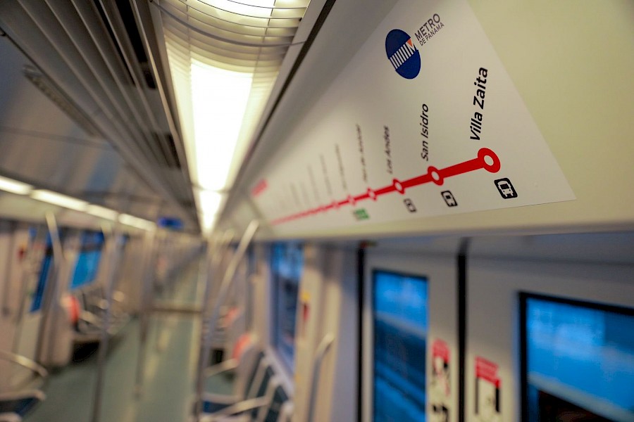 Inaugura la extensión de Línea 1 del Metro den Villa Zaita