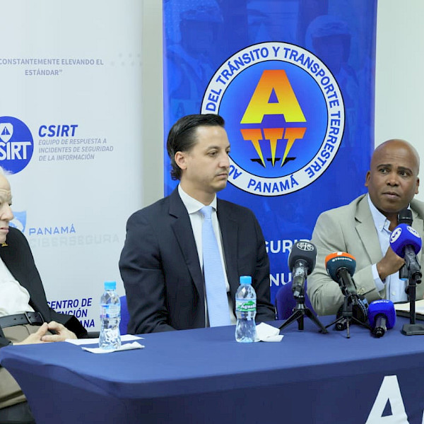 ATTT se une a la plataforma Panamá Conecta para que ciudadanos denuncien infracciones de tránsito