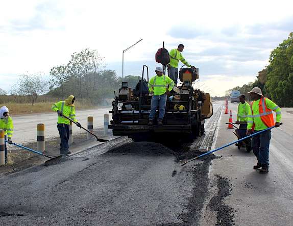 Mantenimiento de la CPA, Aguadulce Santiago