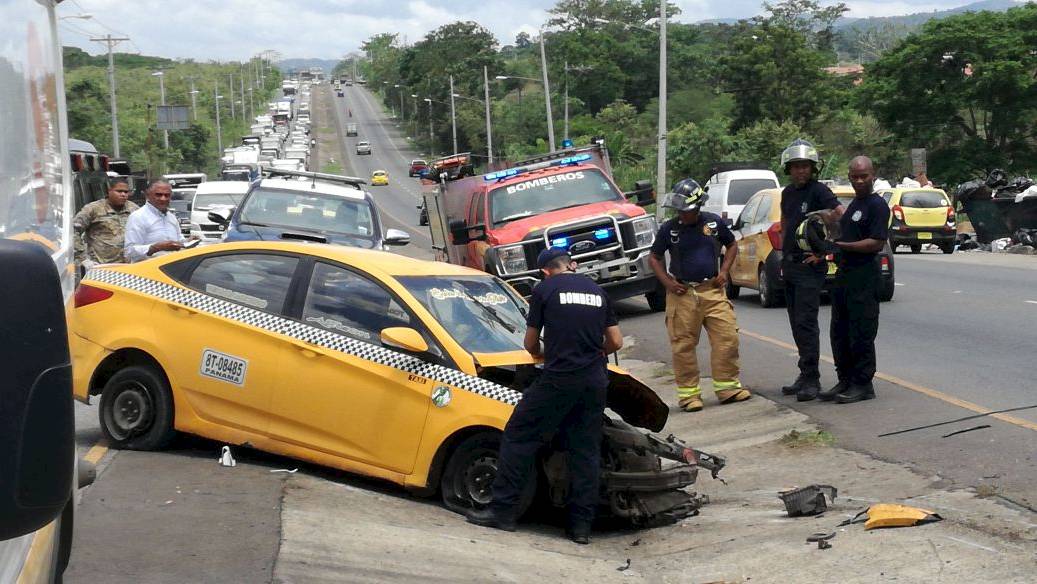 Doce heridos en Felipillo tras triple colisión