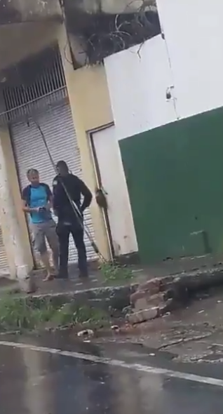 DRP investiga asalto a un extranjero en presencia de un policía