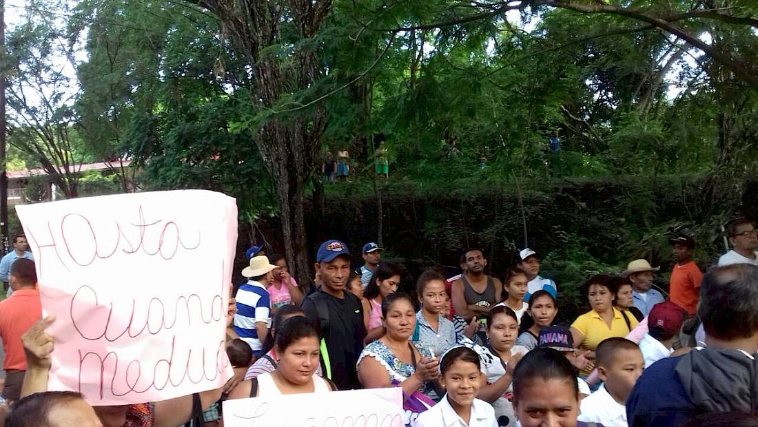 Comunidad educativa de C. B. G. de Villalobos exige reparaciones del plantel