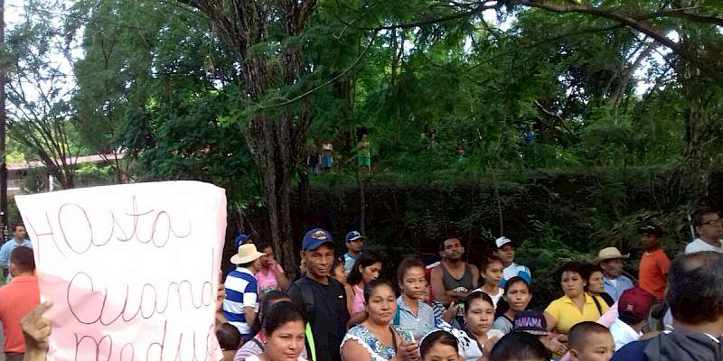 Comunidad educativa de C. B. G. de Villalobos exige reparaciones del plantel