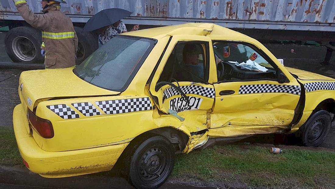 Dos heridos por accidente en San Miguel