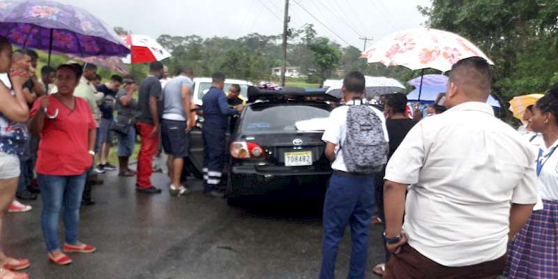 Nueve personas heridas en aparatoso accidente en María Chiquita de Colón