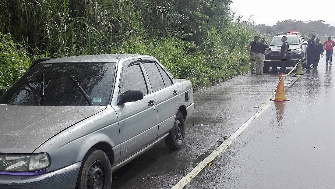 Un herido de bala en confuso incidente en plena autopista