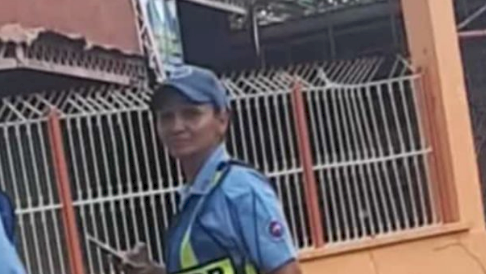 ATTT destituirá a agente captada en vídeo recibiendo un soborno