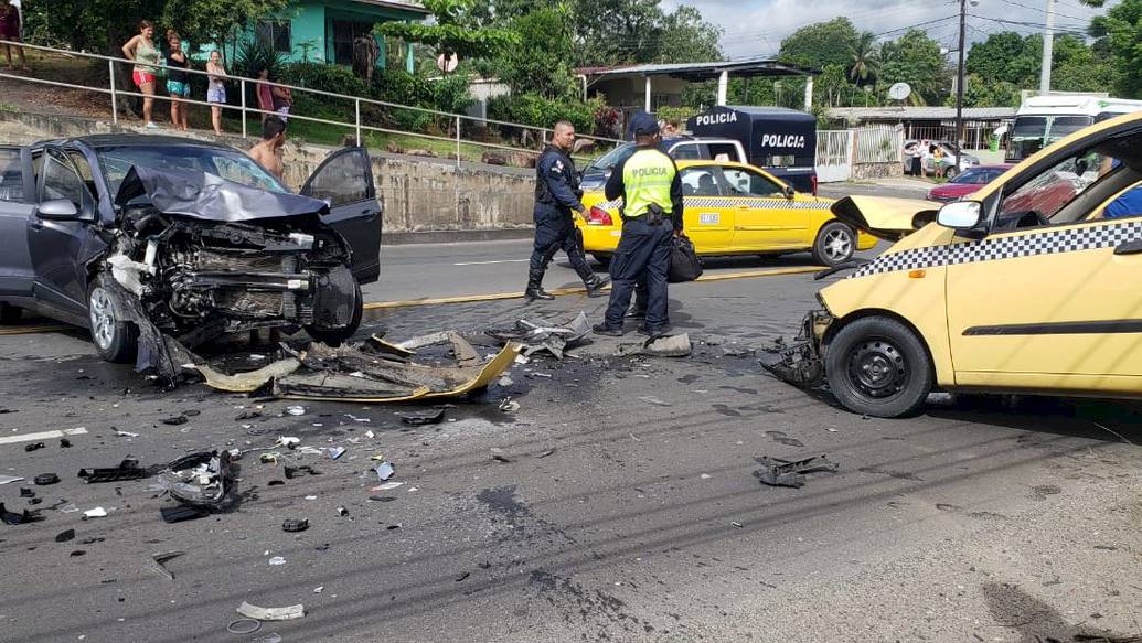 Dos heridos por accidente en Tocumen