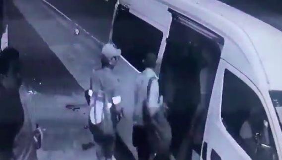 Asaltan a pasajeros en bus alternativo