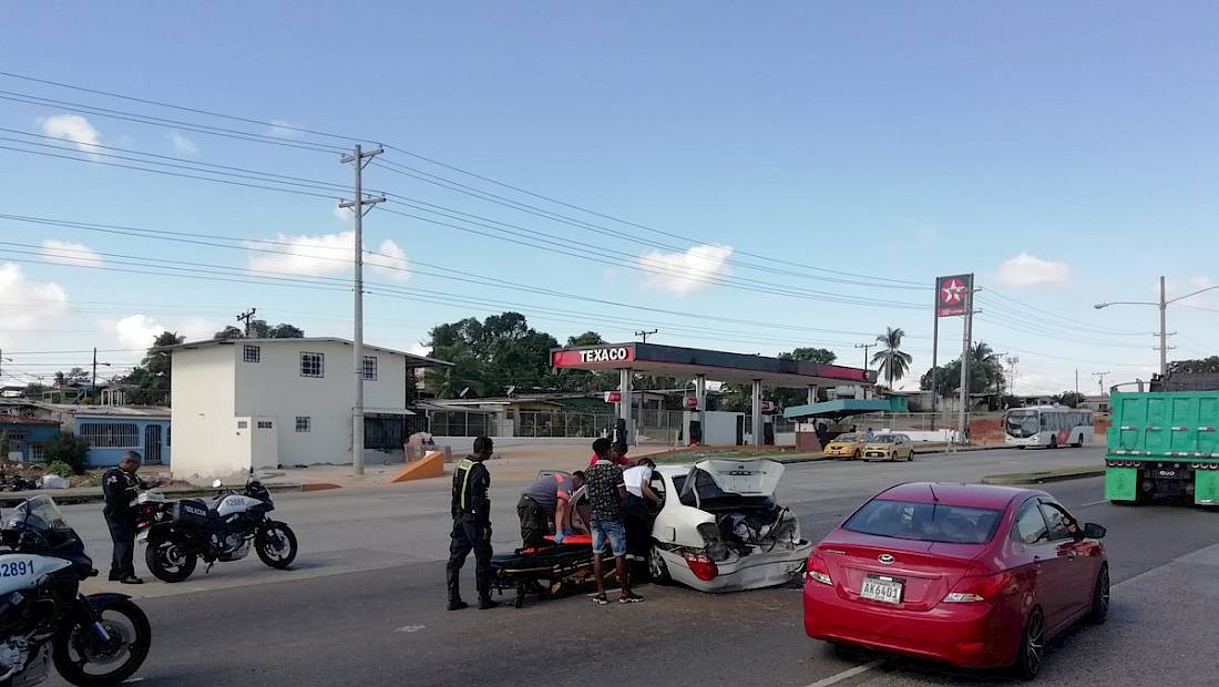 Varios heridos por colisión múltiple en Felipillo