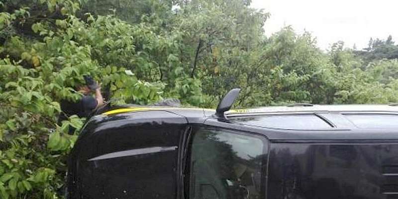 Colisiones y vuelcos sin víctimas fatales