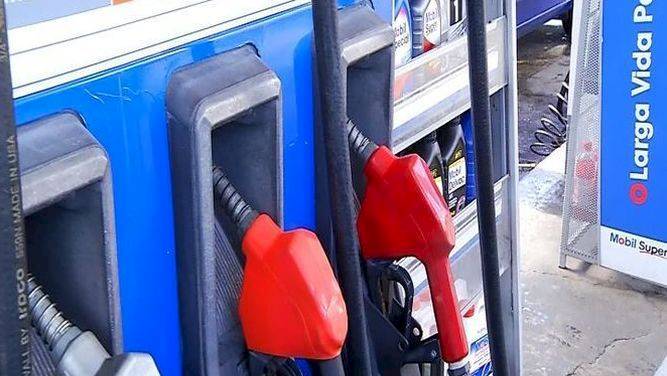 Precios del combustible a la baja