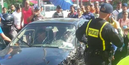 Fuerte colisión en Los Andes de San Miguelito