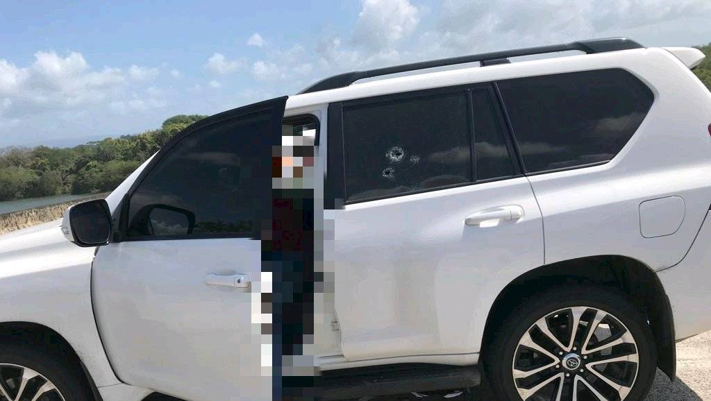 Hombre es asesinado en plena autopista en Colón