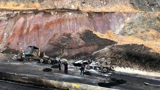 Cisterna se incendia en el Corredor Norte