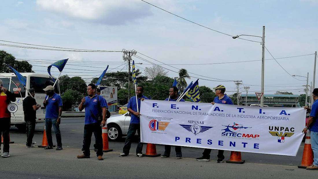 Persecución policial, vuelcos y protestas