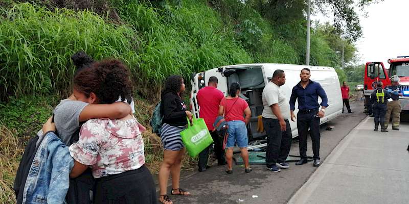Siete heridos por accidente de una “chivita” en Arraiján