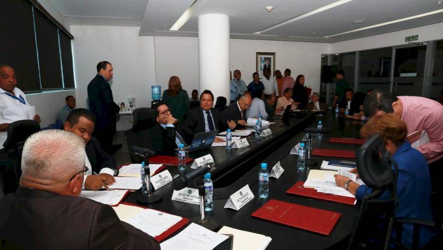Prohíjan iniciativa de transporte de carga peligrosa