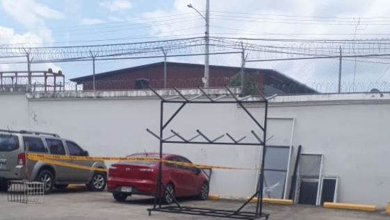 Descuido fatal, menor muere dentro de un auto