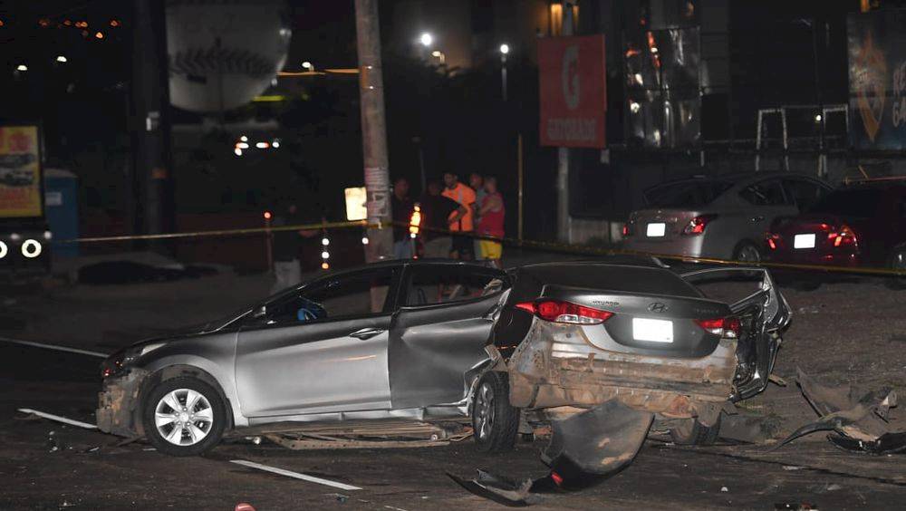 Jóvenes involucrados en fatal accidente en la avenida Domingo Díaz